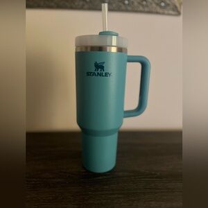 Stanley 40 oz Pool